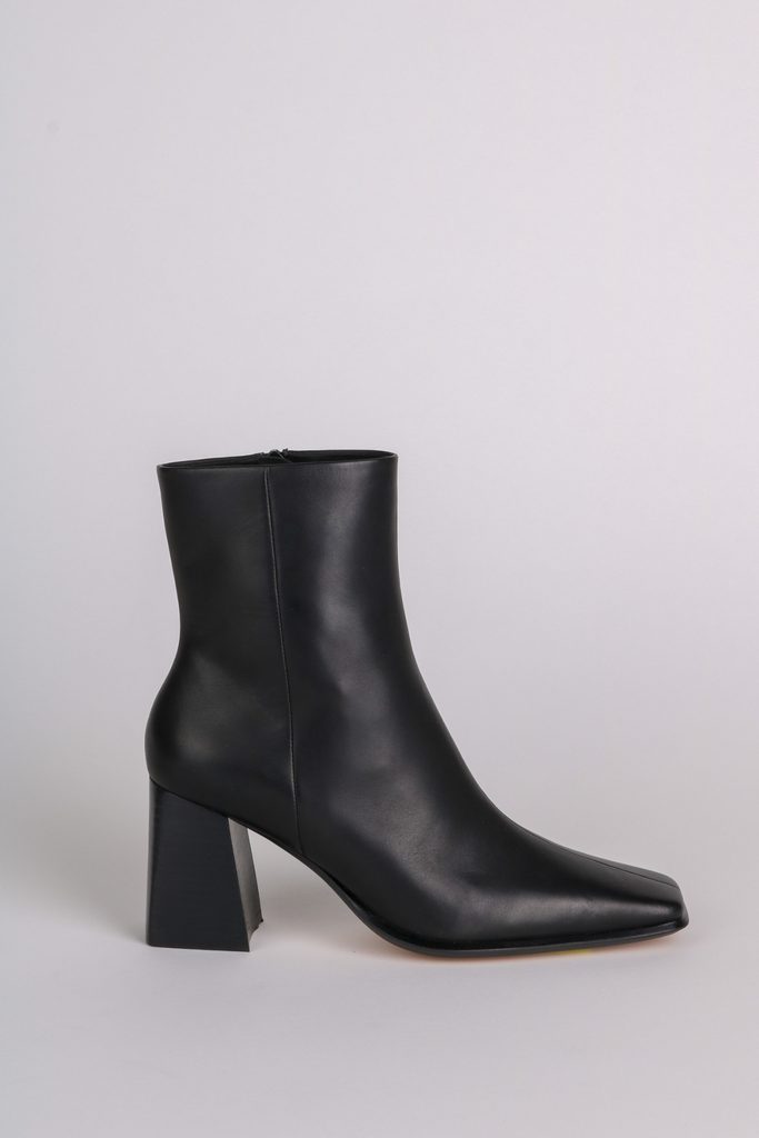 Inetentionally Blank - Defacto Boot - Black - Parc Shop