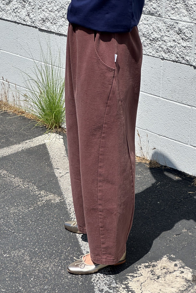 Le Bon Shoppe Arc Pant in Chocolate at Parc Shop | Minneapolis, MN