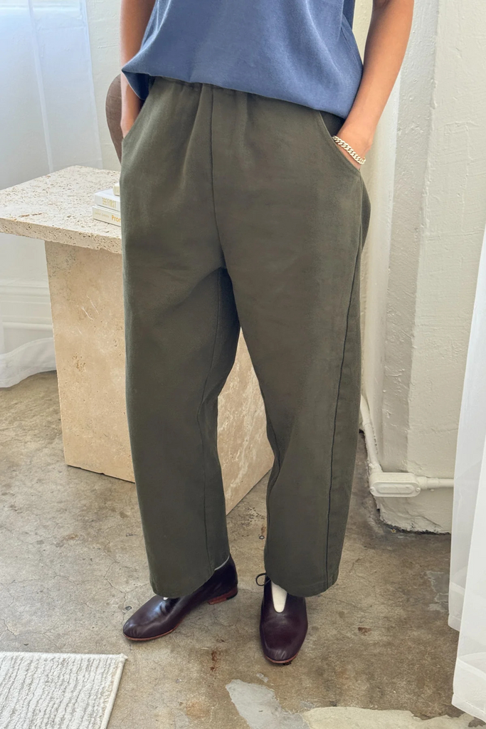 Le Bon Shoppe Arc Pant in Olive at Parc Shop | Minneapolis, MN