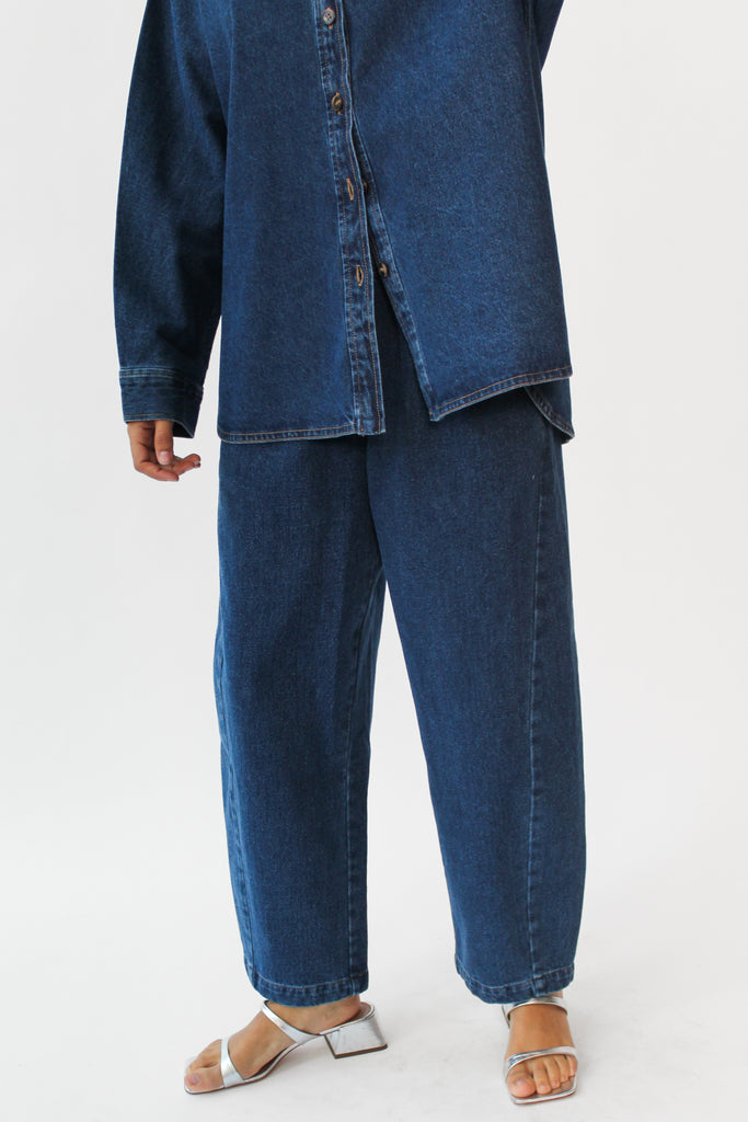 Le Bon Shoppe Arc Pant in Blue Denim at Parc Shop | Minneapolis, MN