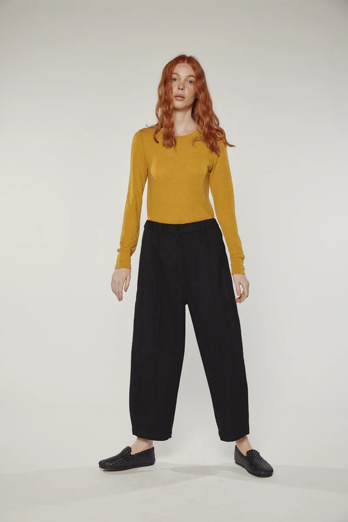 Amente Wool Blend Pintuck Pant in Black at Parc Shop | Minneapolis, MN 