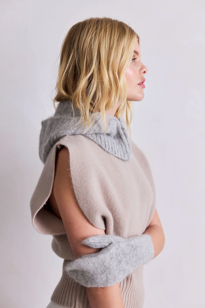 Arctic Fox Alpaca Mittens in Blizzard Grey at Parc Shop | Minneapolis, MN 