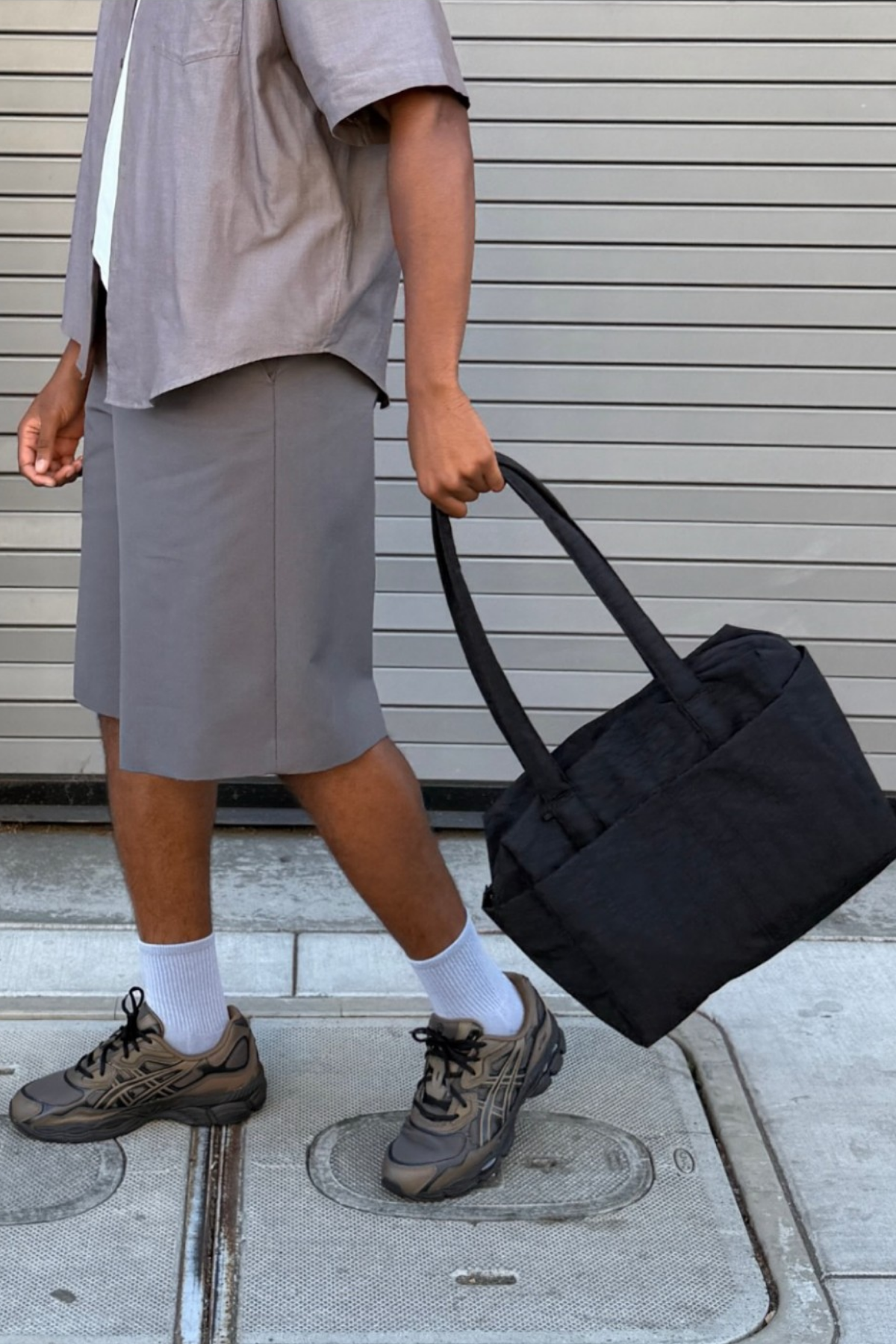 Baggu Everyday Cloud Bag in Black at Parc Shop