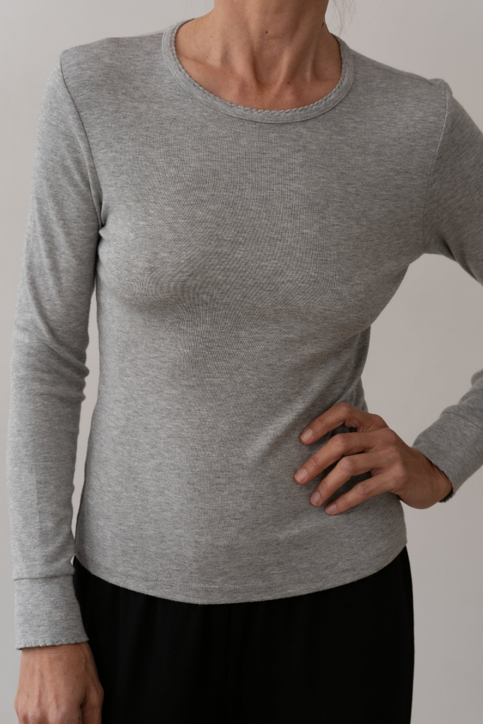 Donni Baby Rib Scallop Long Sleeve in Heather Grey at Parc Shop 