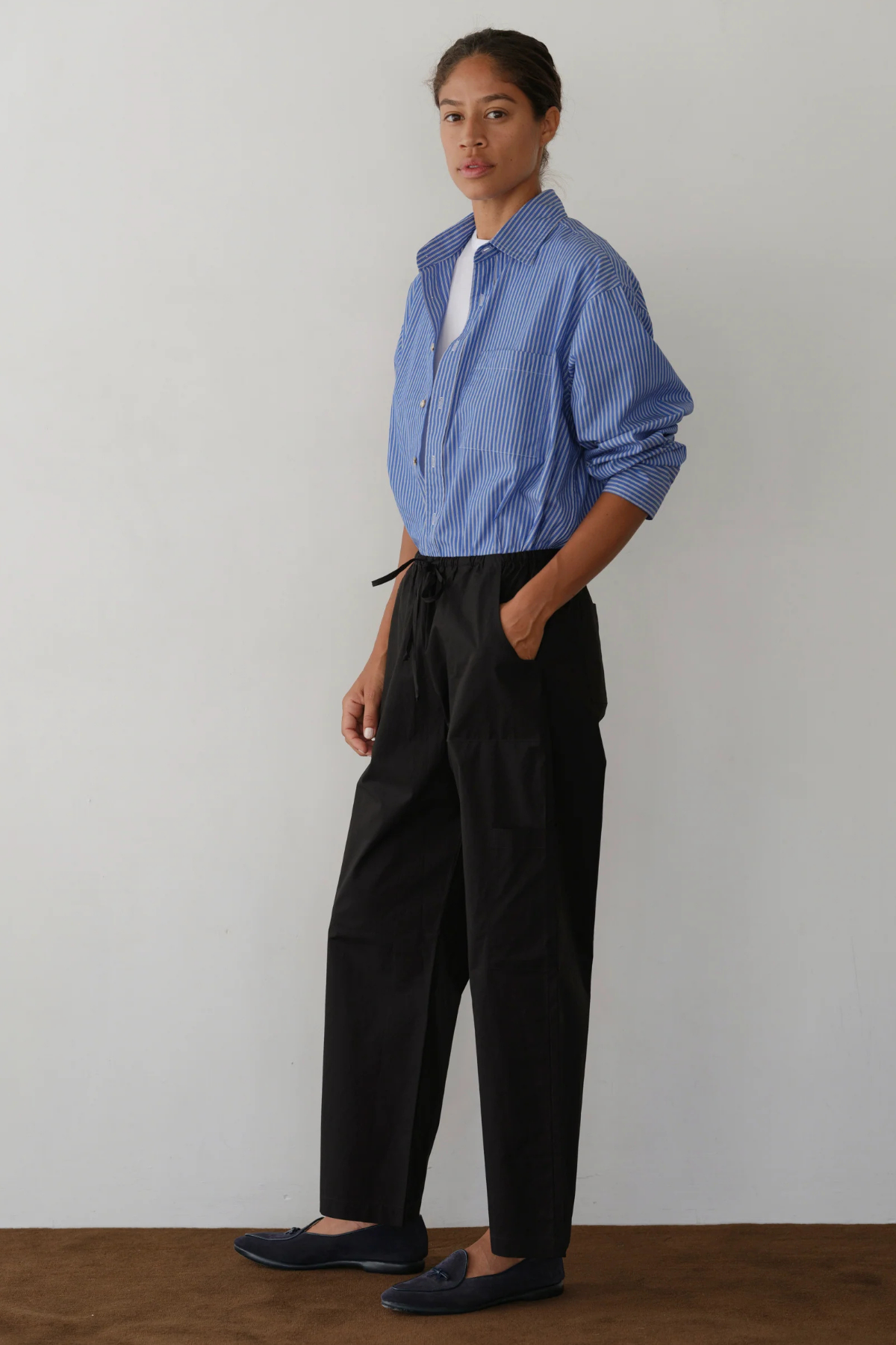 ウィンダンシーマルボンコットンパンツXLブラックMALBONWINDANDSEA Donni Pop Drawstring Cargo Pant in Jet Black at Parc Shop