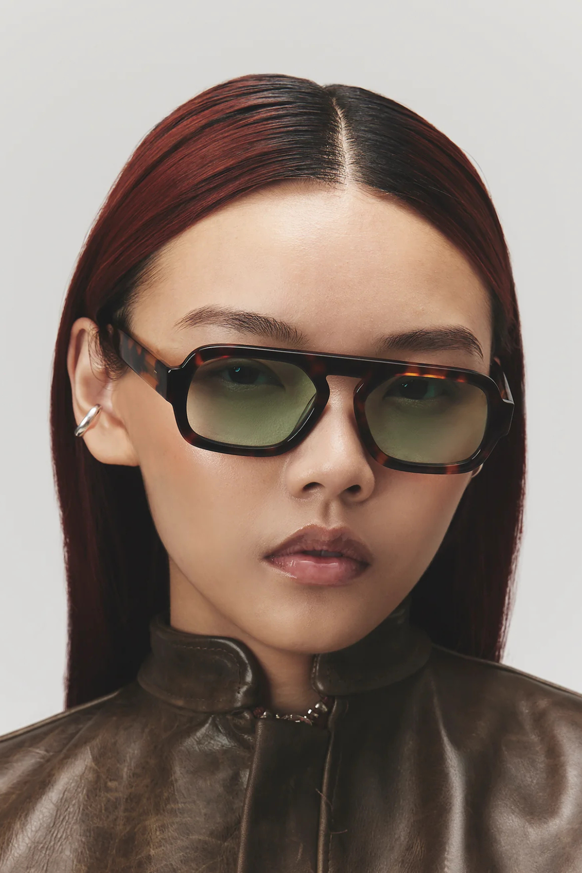Elisa Johnson Jane Mini Sunglasses in Brown Tortoise at Parc  display picture 2