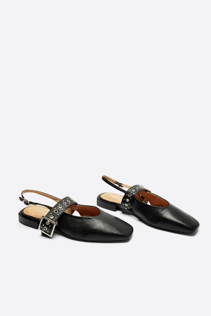 Intentionally Blank Pearl Ballet Flat in Black at Parc Shop