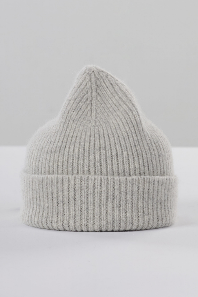Le Bonnet Classic Beanie in Silver Grey at Parc Shop 