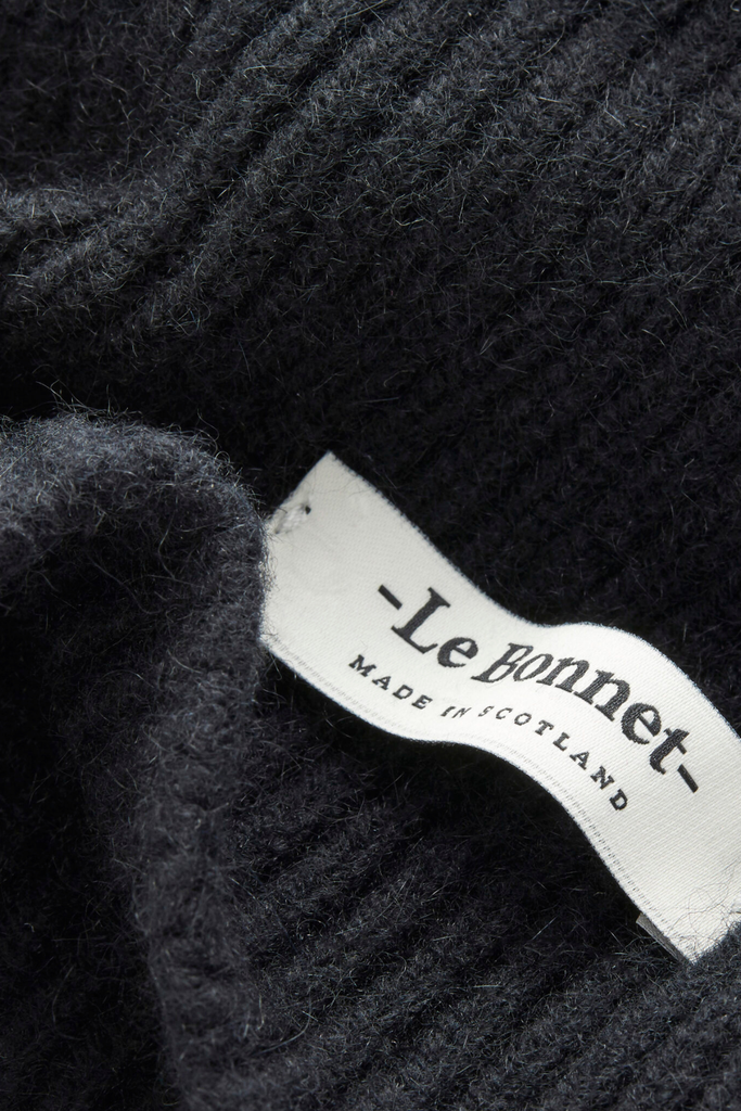 Le Bonnet Classic Beanie in Onyx Black at Parc Shop