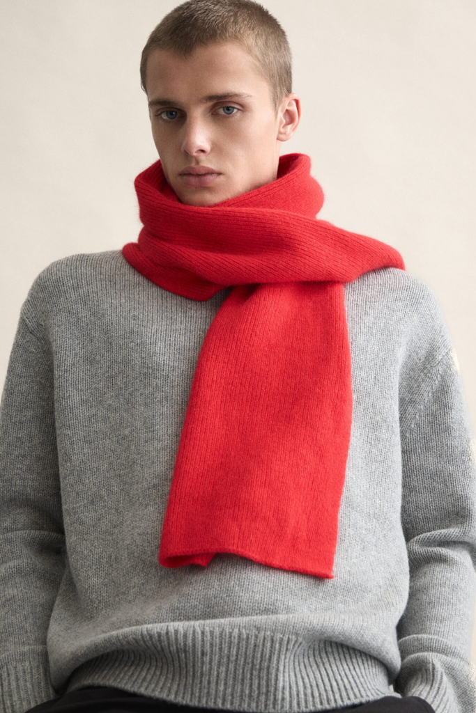 Le Bonnet Scarf in Crimson Red at Parc Shop