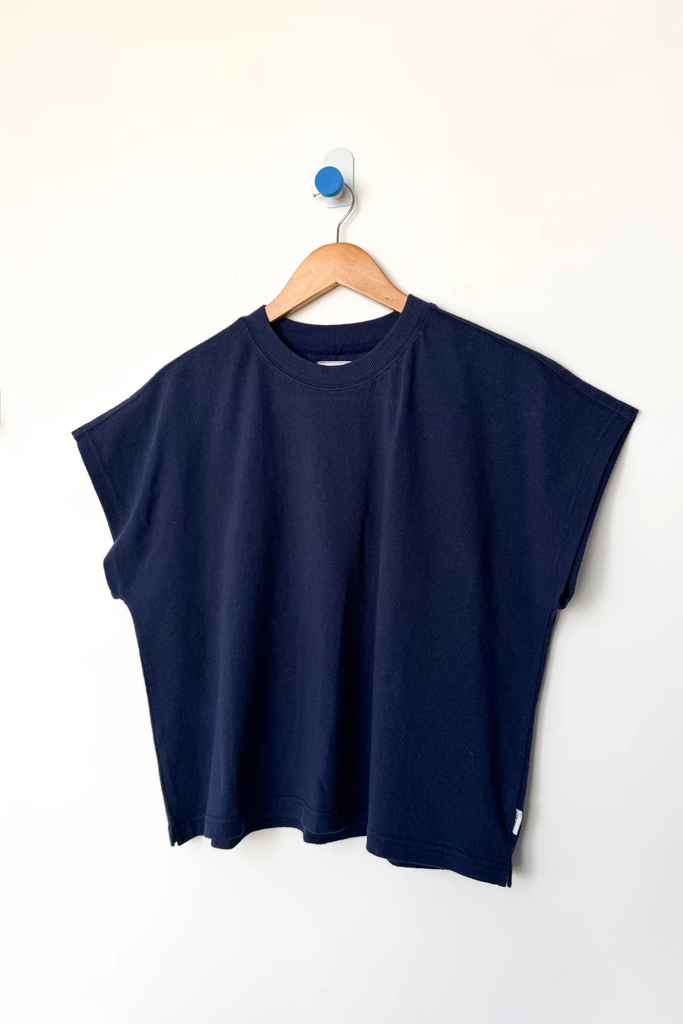 Le Bon Shoppe Jeanne Tee in Midnight at Parc Shop | Minneapolis, MN