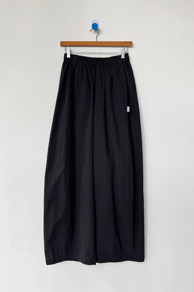 Le Bon Shoppe Parachute Pant in Black at Parc Shop