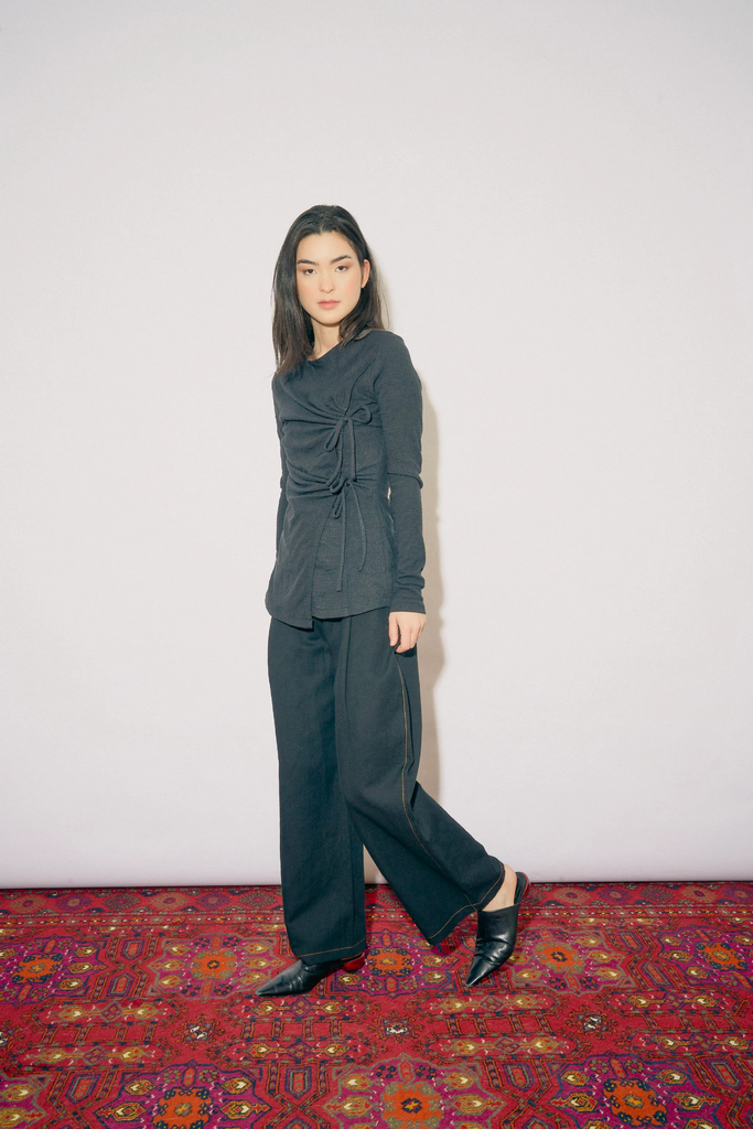 Oh Seven Days Margaret Top in Black at Parc Shop