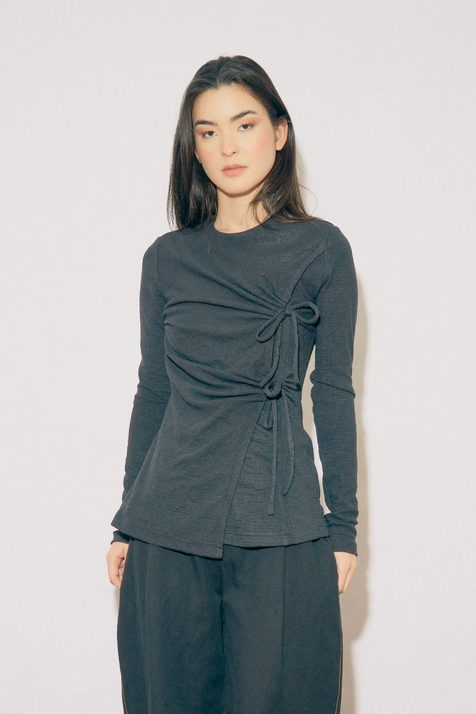 Oh Seven Days Margaret Top in Black at Parc Shop