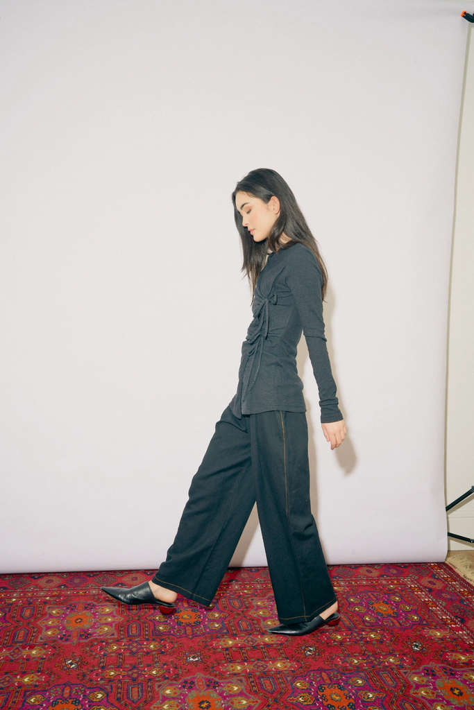 Oh Seven Days Margaret Top in Black at Parc Shop