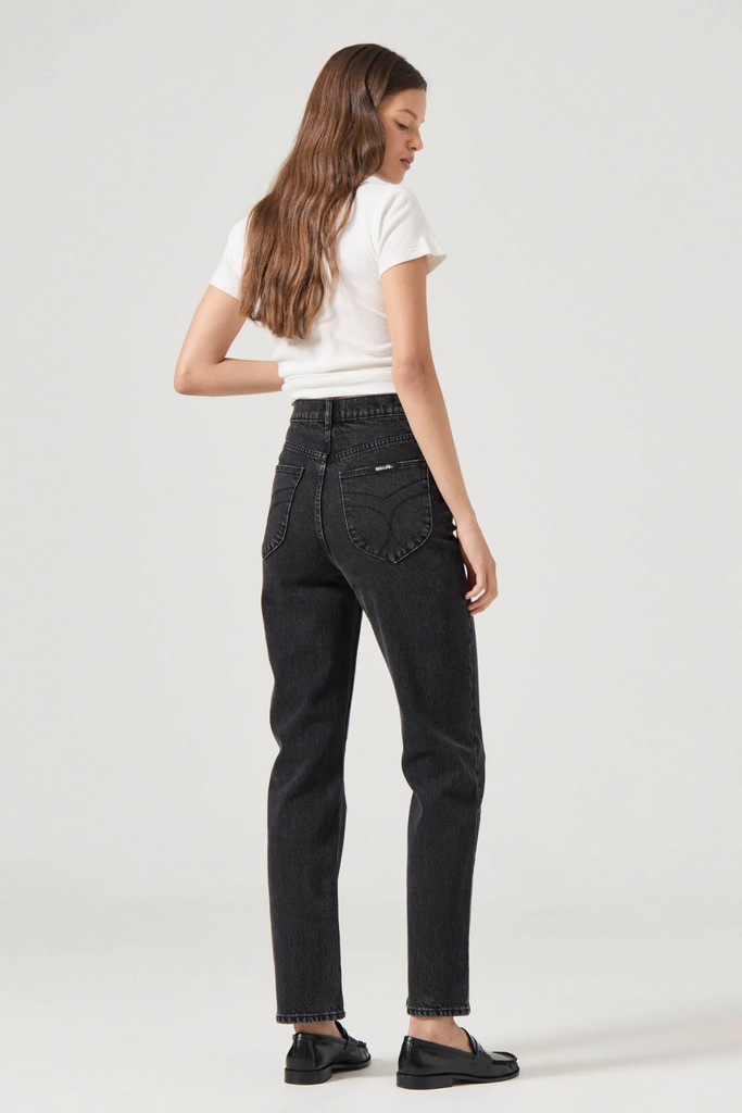 Rolla's Loulou Straight Jean in Black Sand at Parc Shop | Minneapolis, MN