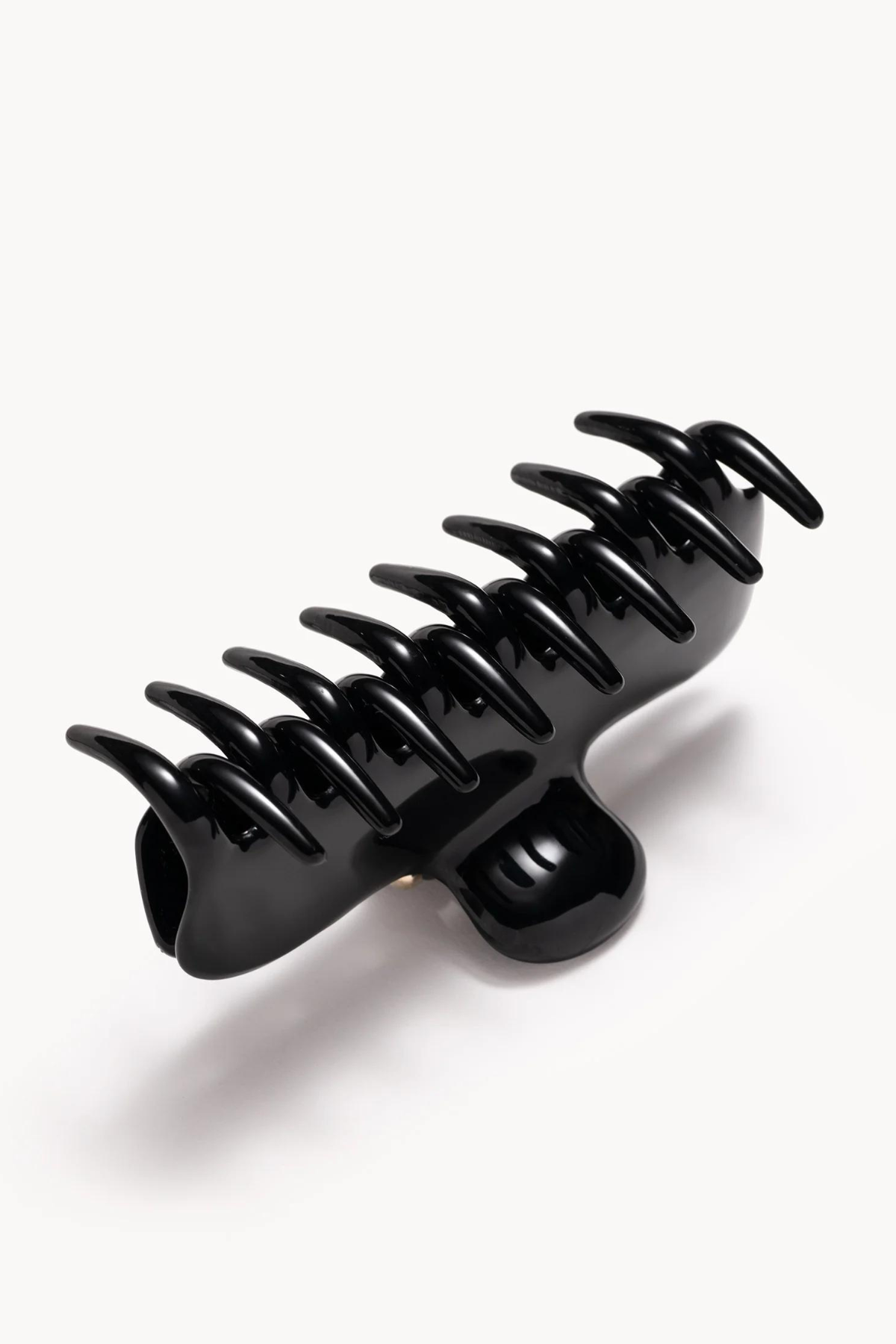 ヘアアクセサリー UNDO hairware No.4 CLAW CLIP Black Undo No. 4 Claw Clip in Jet Black at Parc Shop