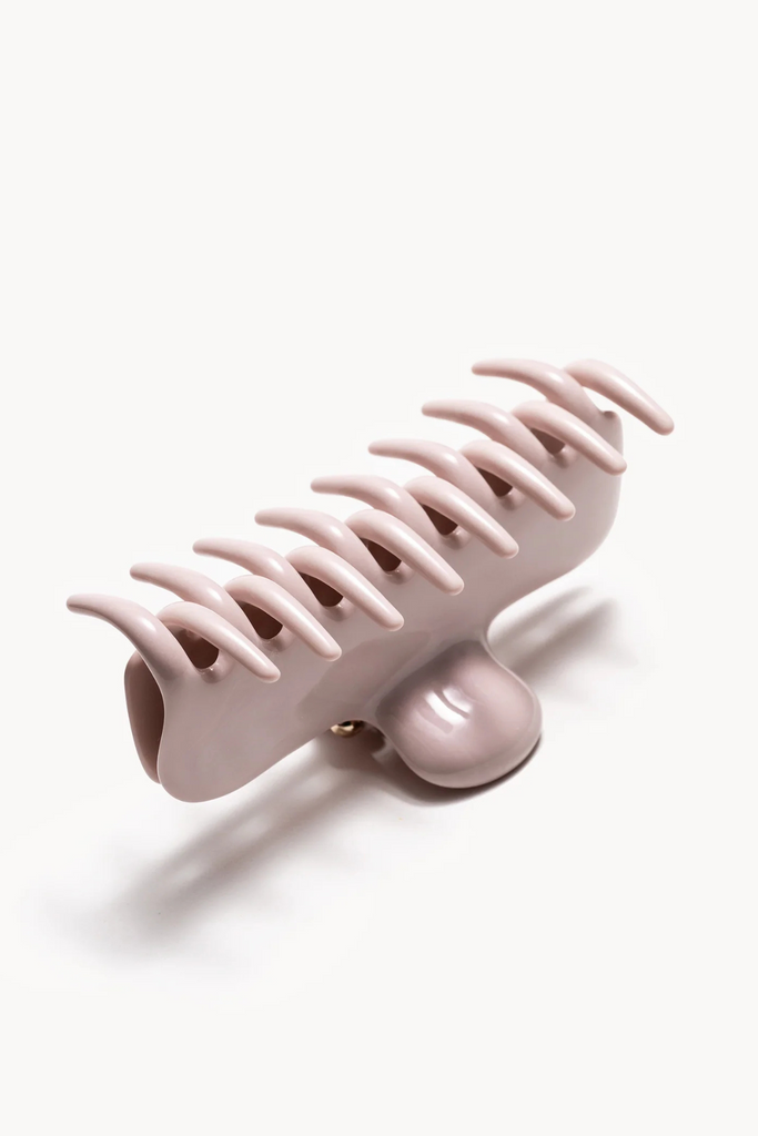 Undo 4" Claw Clip in Lilla at  Parc Shop | Minneapolis, MN