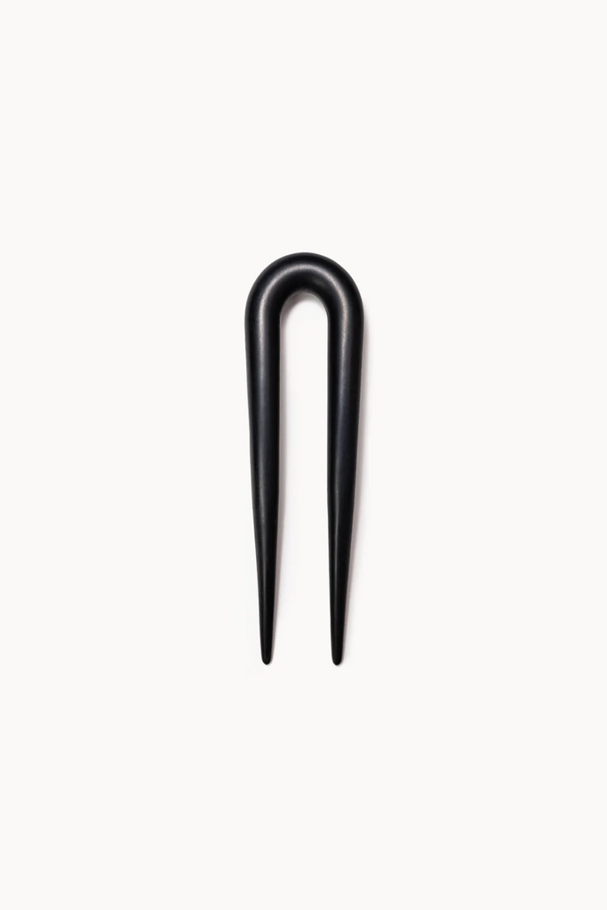 Undo U-pin in Stone Black at Parc Shop