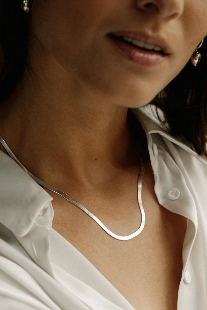 Lisbeth - Herringbone Necklace - Sterling Silver - Parc Shop