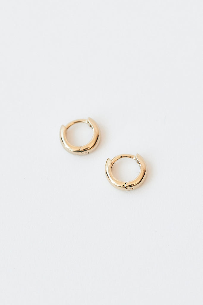 Kara Yoo - Baby Norma Huggie Hoops - Gold - Parc Shop
